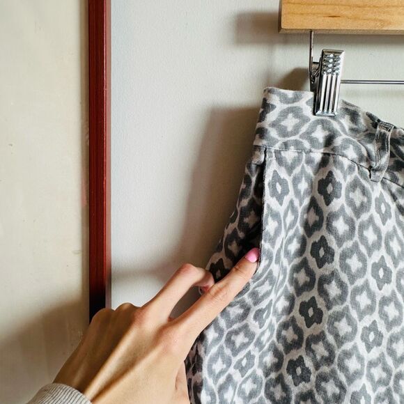 CYNTHIA ROWLEY 100% Linen Boho Shorts – Grey & White – Size 6 – Lightweight Summ - Picture 3 of 7